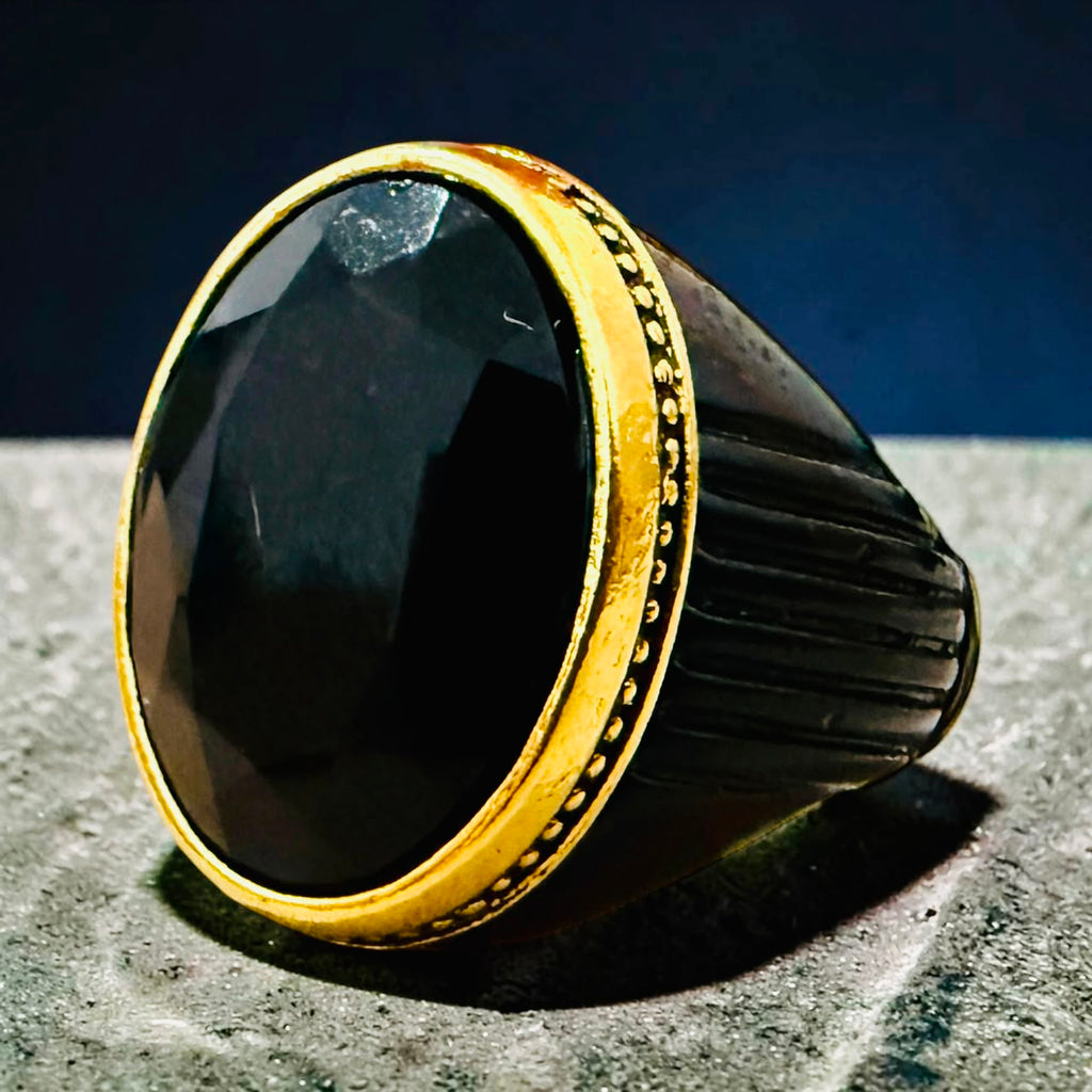 Chevalière zircon noire