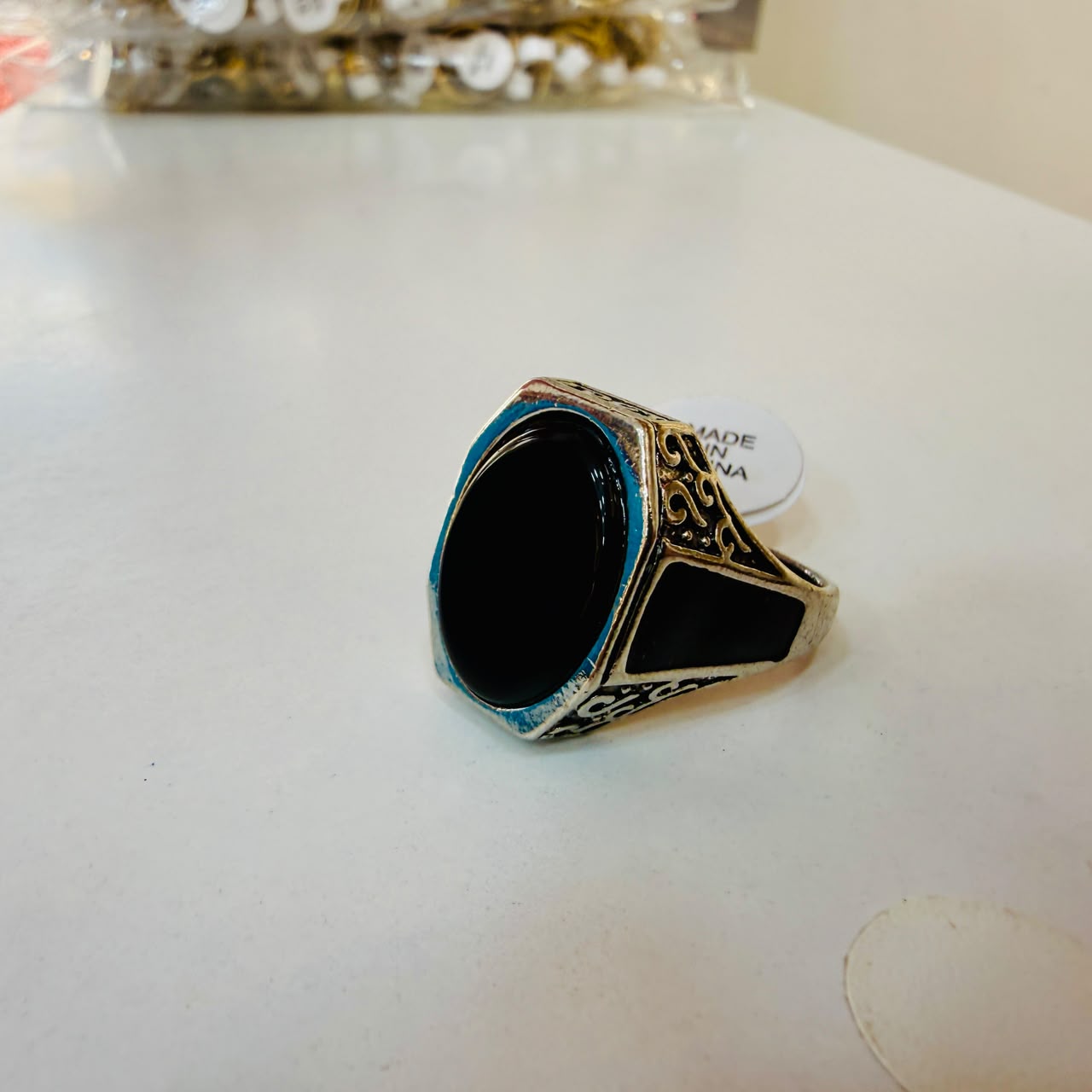 Chevalière pière noire zr