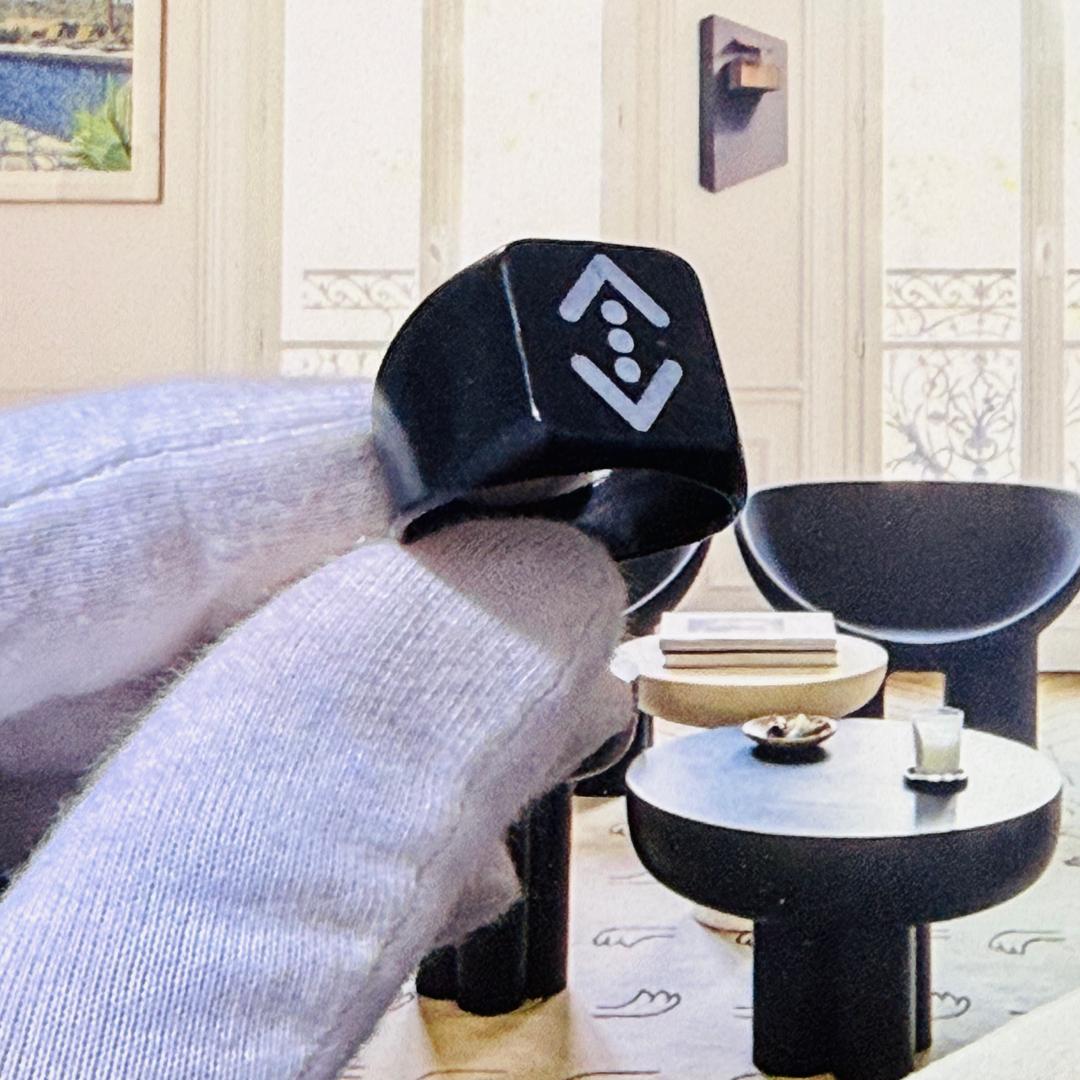 Chevalière noir el hofra carré